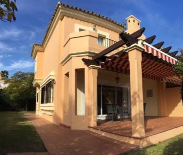 3 room luxury House for rent in Alcaidesa, Andalusia - Photo 4