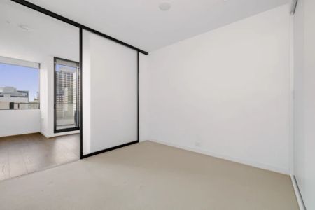 1Bedrooms, 1Bathrooms - Photo 4