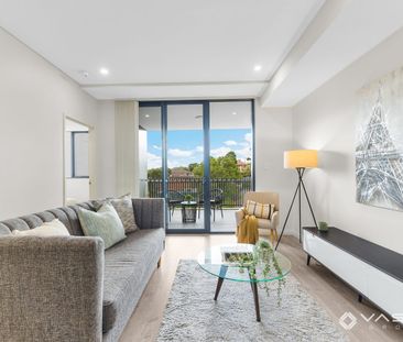 UNFURNISHED - Luxury spacious 1 bedroom + huge multi-purpose room (... - Photo 1