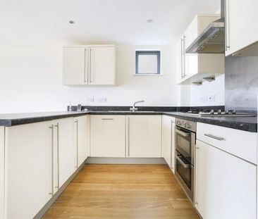 2 Bed Flat - Photo 1