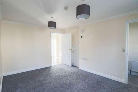 Yew Tree Drive, Weston-super-mare, BS22 - Photo 4