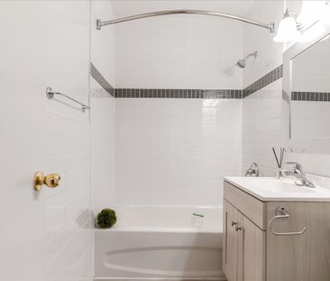 Princess Anne Apartments - 1 Bedroom - Photo 2
