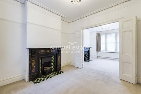 4 bedroom terraced house to rent - Photo 3