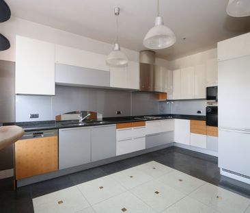 Appartement de 8 pièces dans le quartier des Tranchées - Photo 5