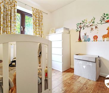 2 bedroom semi-detached house to rent - Photo 3