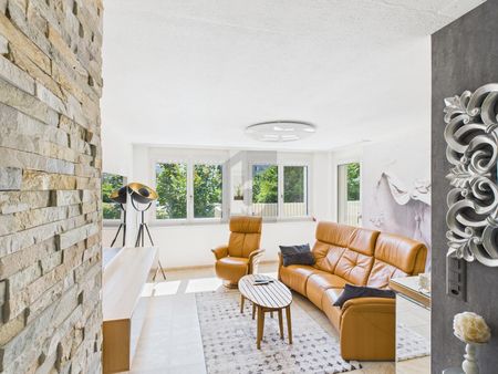 HELLE UND FAMILIENFREUNDLICH, AN TOP LAGE - Photo 5