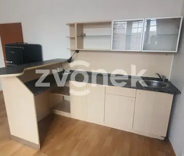 Pronájem bytu 1+kk 25 m - Photo 2