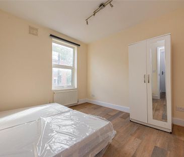 3 bedroom apartment to rent - Photo 6