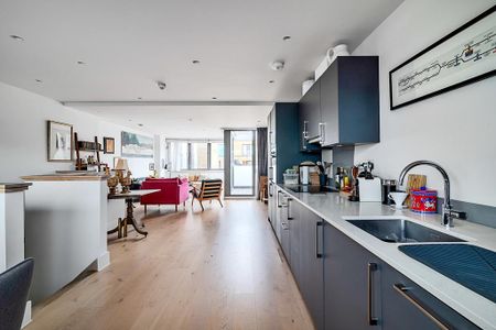 3 bedroom apartment to rent - Photo 3