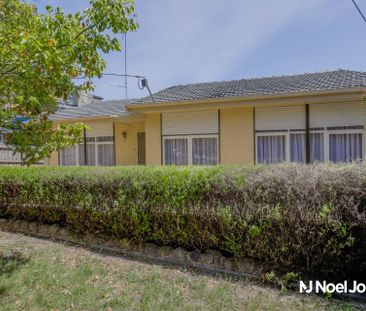 5 York Street, BULLEEN - Photo 2