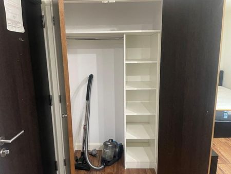 Studio to rent - Photo 5