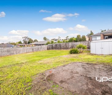 6 Raine Ct, Sunbury - Photo 2