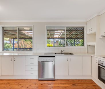 53 Debra Street - Photo 5