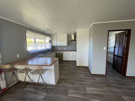 Te Hauke, Hastings - Photo 5