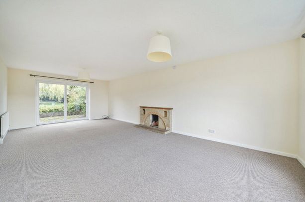 Foxholes Hill, Exmouth, Devon, EX8 - Photo 1