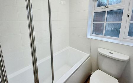 Sandbach Road, Stoke-On-Trent - Photo 4