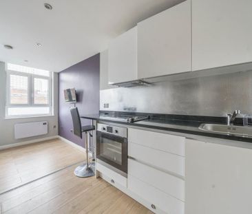 Studio to rent - Photo 4