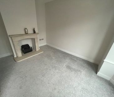 Chesterfield Road, Baffins - Photo 1