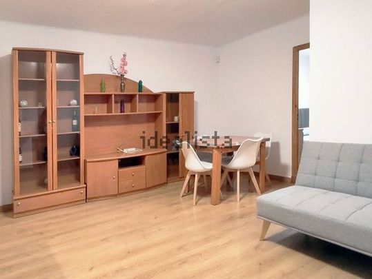 Alquiler de piso en Calle de Niceto Alcalá Zamora, 6 - Photo 1