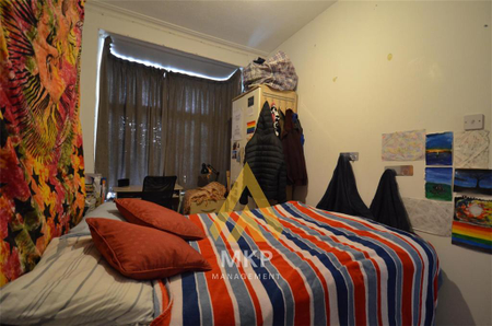 4 bedroom terraced house to rent - Photo 3