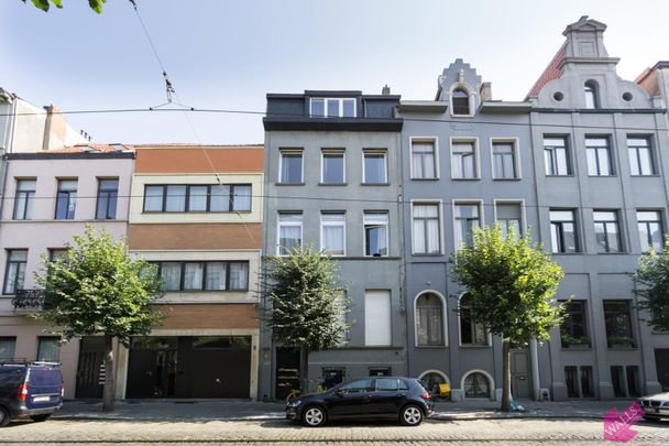 Leuk appartement aan de Marnixplaats - Photo 1