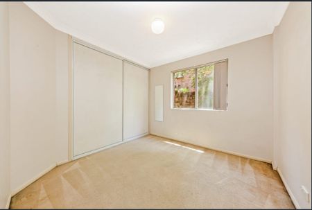 3/65 Dunmore Terrace, Auchenflower QLD 4066 - Apartment For Rent | Domain - Photo 3