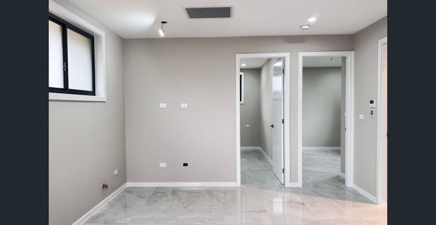 GRANNY FLAT - FOR LEASE - Photo 1