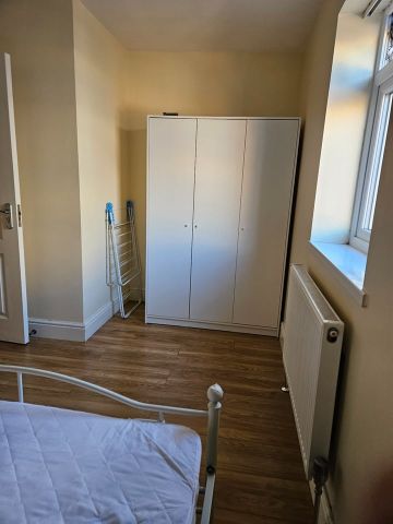 1 Bed Flat, Coventry Road, B10 - Photo 5