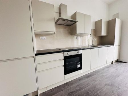 1 bedroom apartment to rent - Photo 4