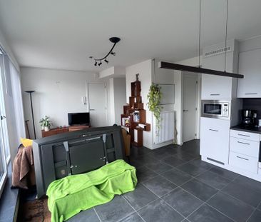 Zeer aangenaam 2SLP-appartement met 2 grote terrassen nabij de Bour... - Photo 1