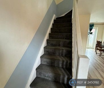 2 bedroom terraced house to rent - Photo 1