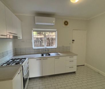 Unit 1/14A Myrtle Grove, Preston. - Photo 1