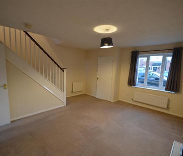 3 bedroom end of terrace house to rent - Photo 1