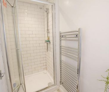 1 bedroom flat to rent - Photo 6