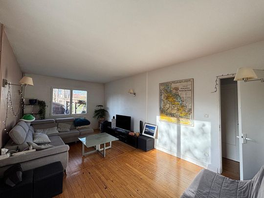 Location Maison 6 pièces 132m² - Photo 1