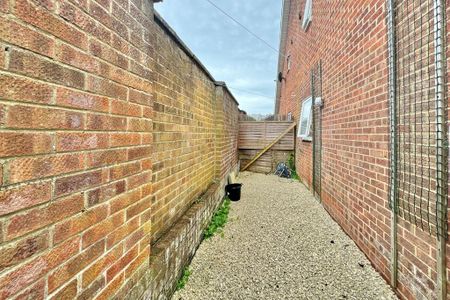 1 bedroom house to rent - Photo 5