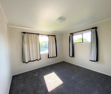 3 Bedrooms on Oreil Avenue - Photo 6