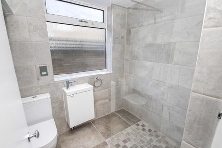 1 bedroom ground floor flat to rent - Photo 3