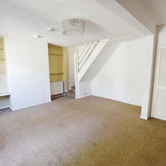 2 bedroom cottage to rent - Photo 1