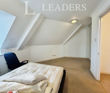 1 bedroom house to rent - Photo 2