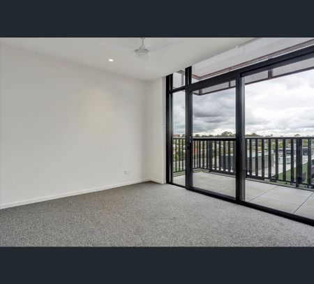 610/25 Holland Court, Flemington, Vic 3031 - Photo 3