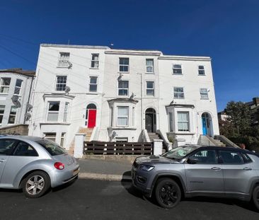 1 bedroom flat to rent - Photo 4