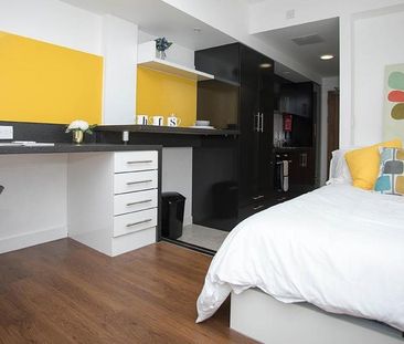 Studio to rent - Photo 6