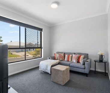 6 Dream Way, Griffin QLD 4503 - House For Rent - $780 | Domain - Photo 3