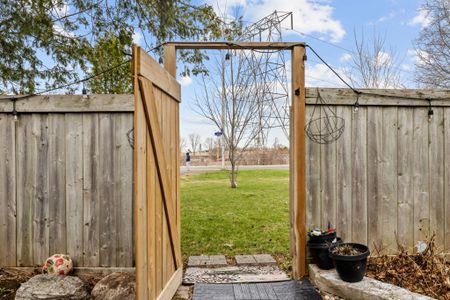 For Lease - 35 Jackson Court, Kanata, Ontario - Photo 4