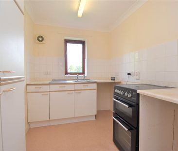 Burgess Place, Martlesham Heath, Ipswich, Suffolk, IP5 3QZ - Photo 2