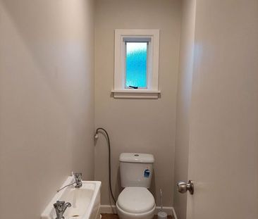 Spacious Family Home in Bishopdale -3-4 bedrooms - Photo 6