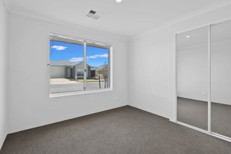 Spacious 4x2 Family Home - Landscaping and Fencing Complete 12th November - Photo 4