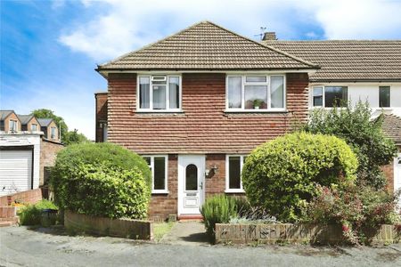 2 bedroom maisonette to rent - Photo 3