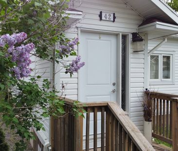 For Lease - 42 Fergus Avenue Unit# FRONT, Richmond Hill, Ontario - Photo 1